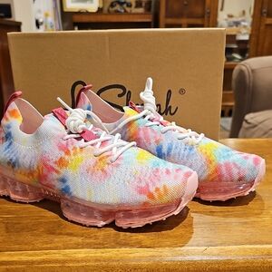 👟LA SHEELAH Multi-Color Sneakers_SIze 8 - New in Box!!